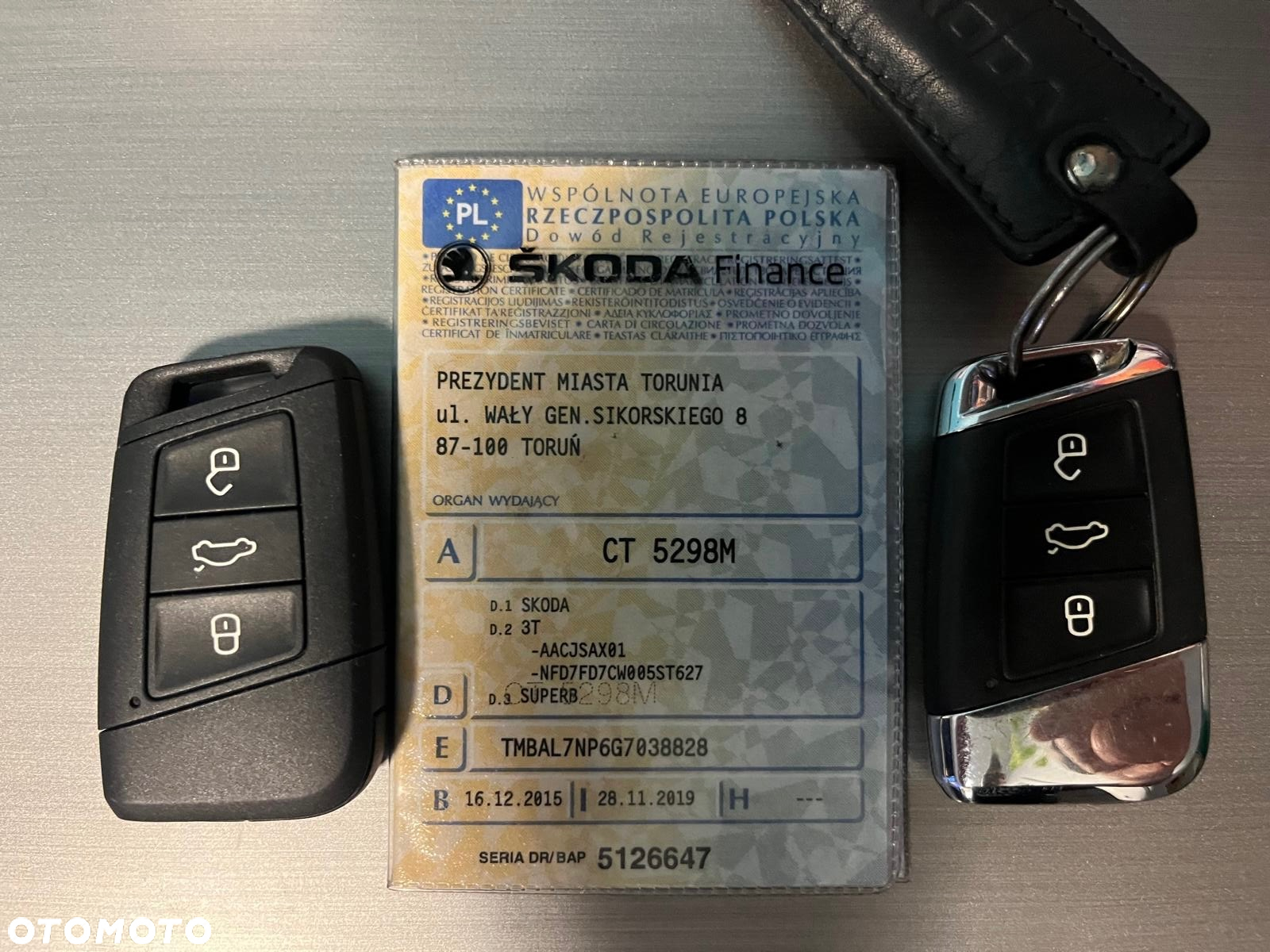 Skoda Superb 1.8 TSI L&K DSG - 20
