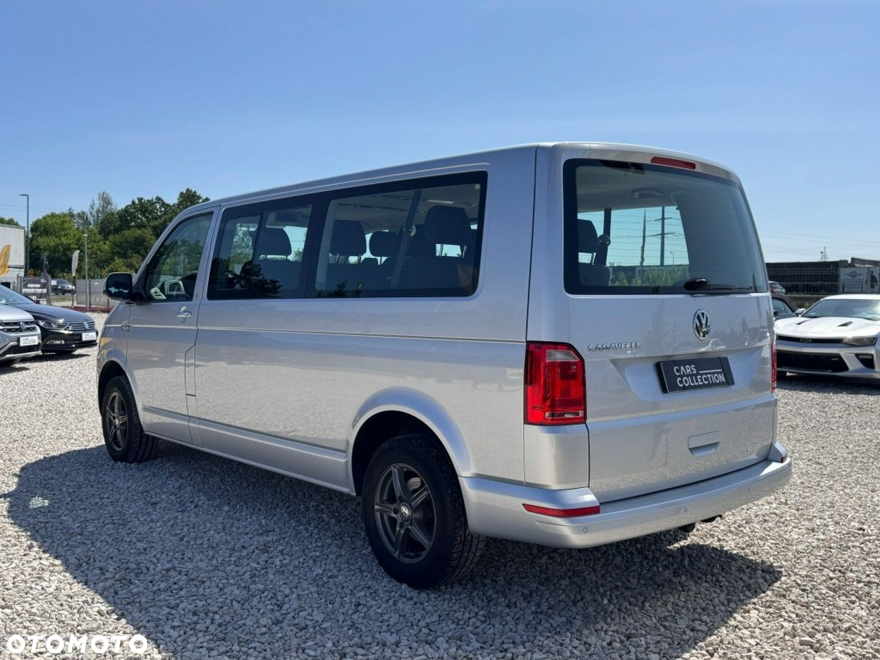 Volkswagen Caravelle - 6