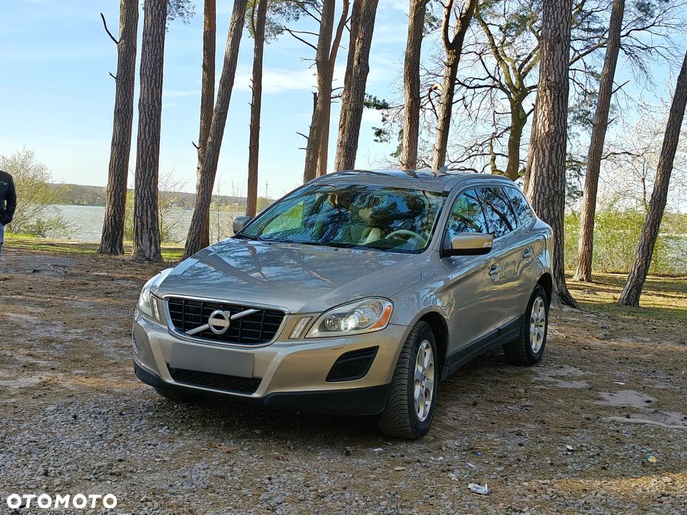 Volvo XC 60 - 1
