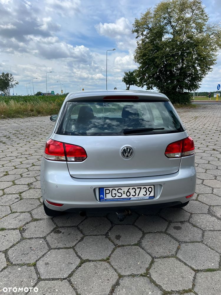 Volkswagen Golf 1.6 TDI BlueMot Comfortline - 6
