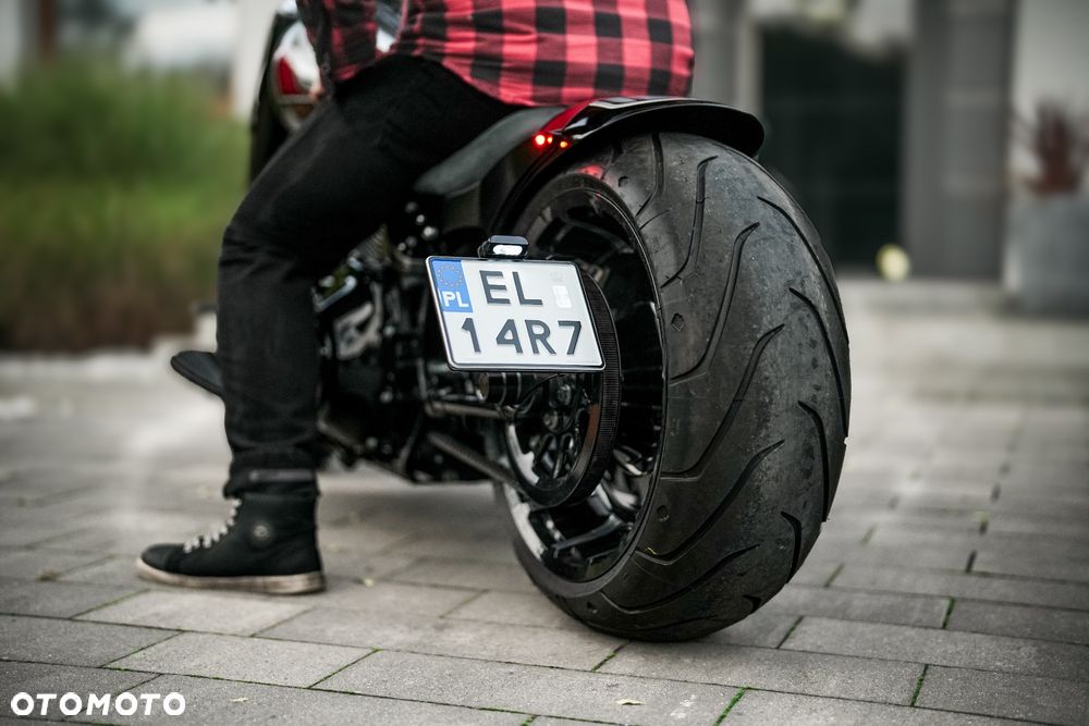 Harley-Davidson Softail Heritage Classic - 24