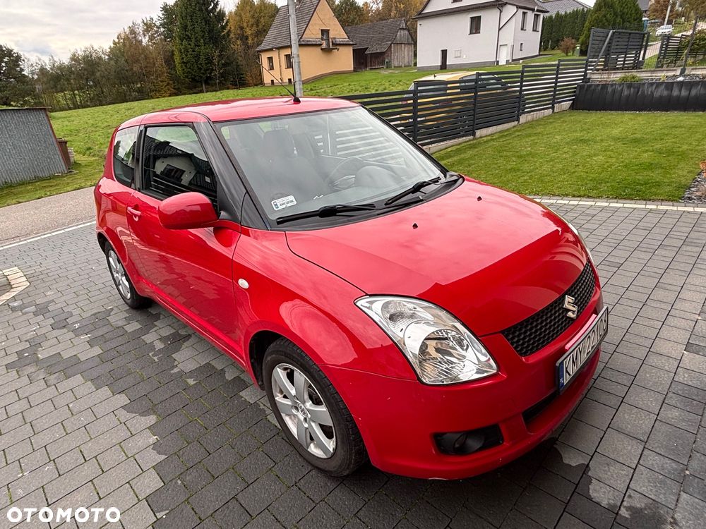 Suzuki Swift 1.3 Sakura - 8
