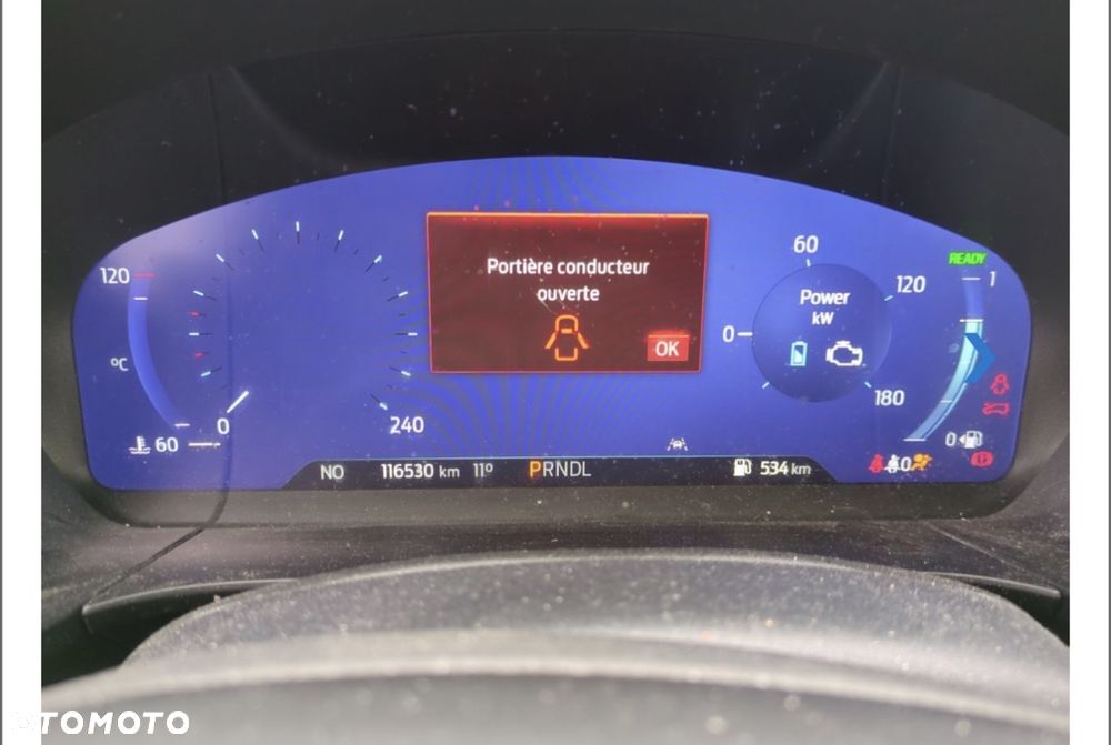 Ford Kuga - 3