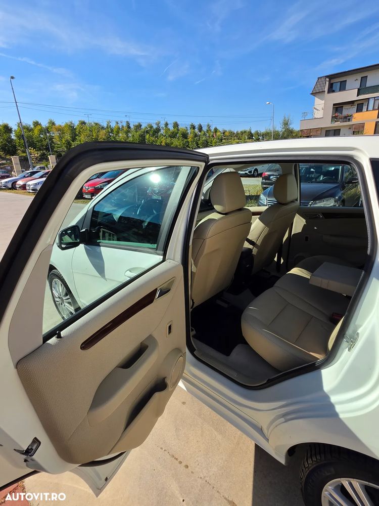 Mercedes-Benz A 200 - 7