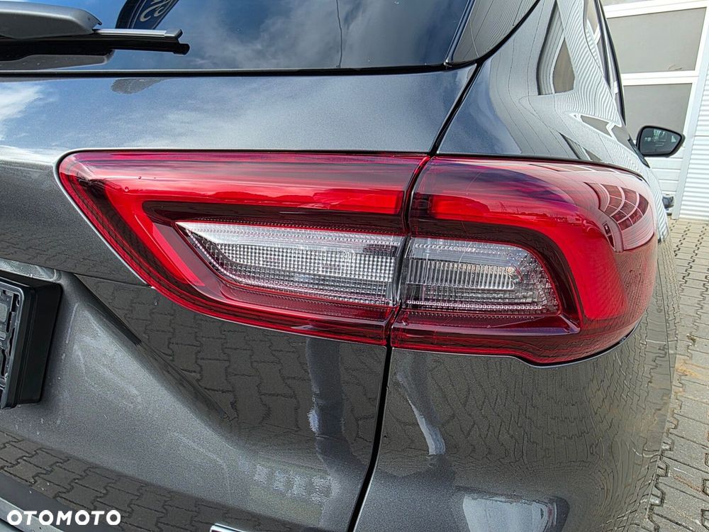 Ford Kuga - 38