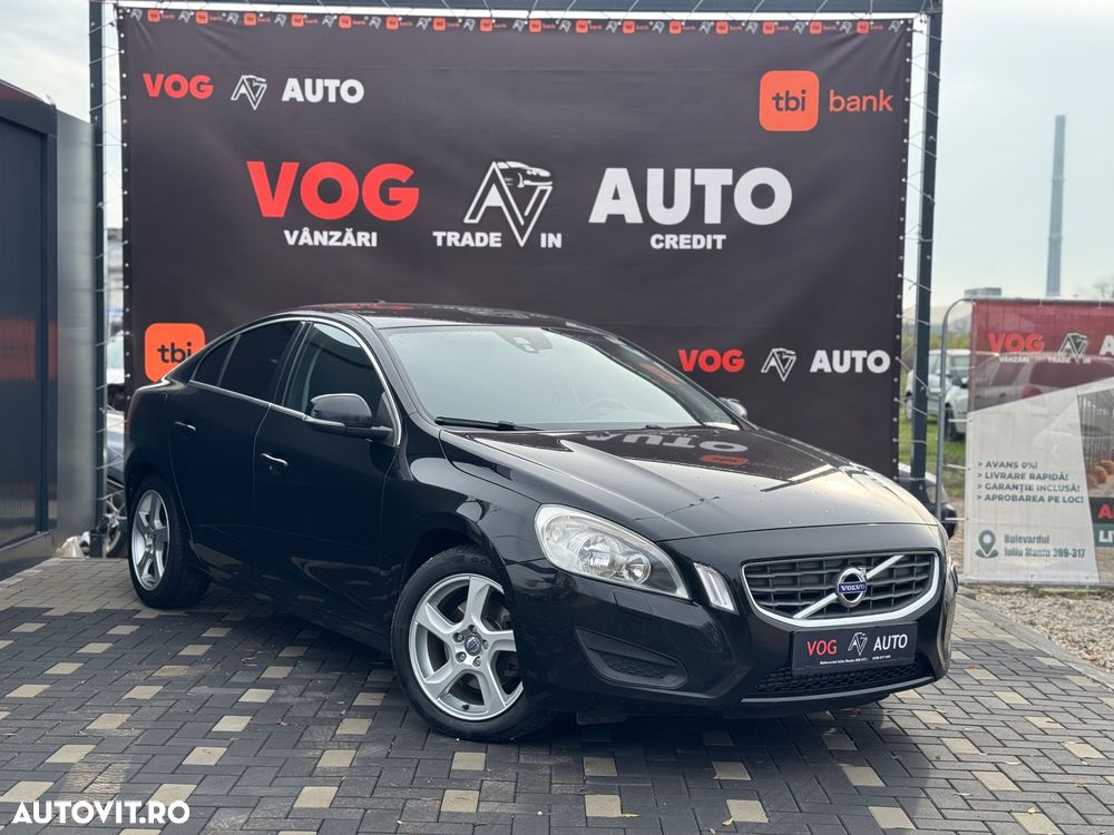 Volvo S60 DRIVe Start-Stop Momentum - 2