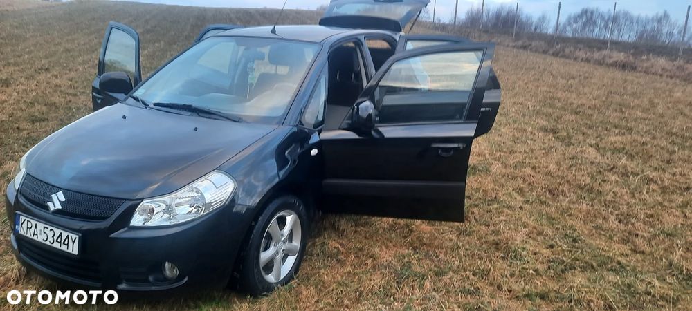 Suzuki SX4 - 23