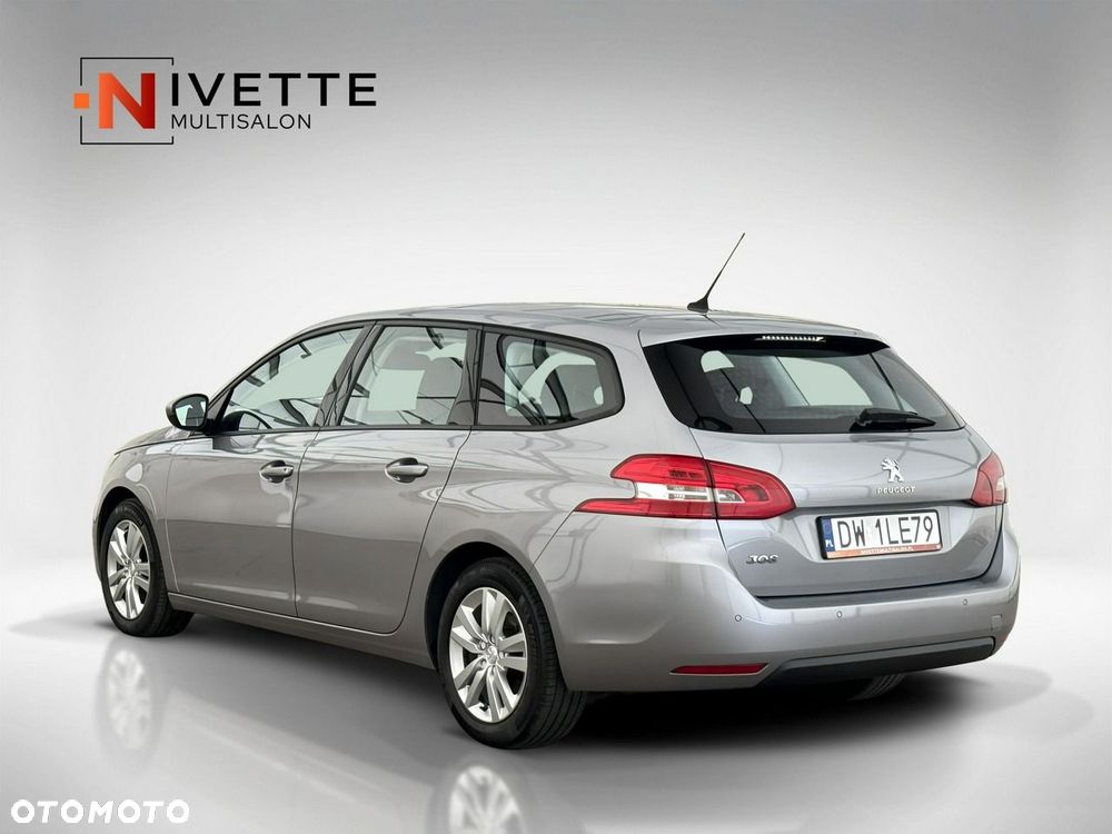 Peugeot 308 2020 photo 3