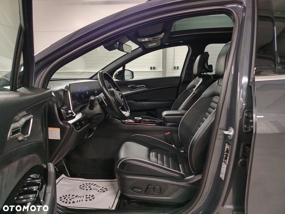 Kia Sportage 1.6T-GDI AWD GT-line - 17