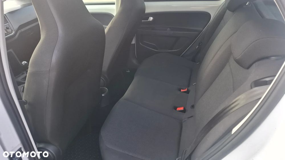 Volkswagen up! 1.0 high - 8