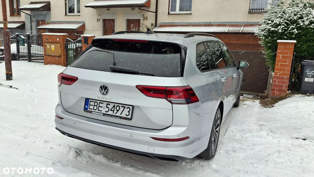 Volkswagen Golf Variant 2.0 TDI SCR DSG Life - 32