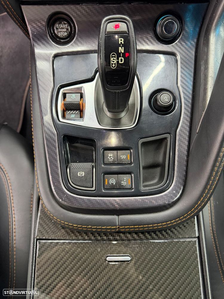 Jaguar F-Type 5.0 V8 S/C SVR AWD - 12