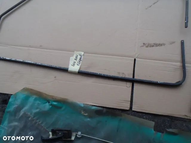 mechanizm podnośnik szyby ramka uszczelka gumowa  listwa zgarniająca drzwi fiat 126p elegant fl maluch - 5