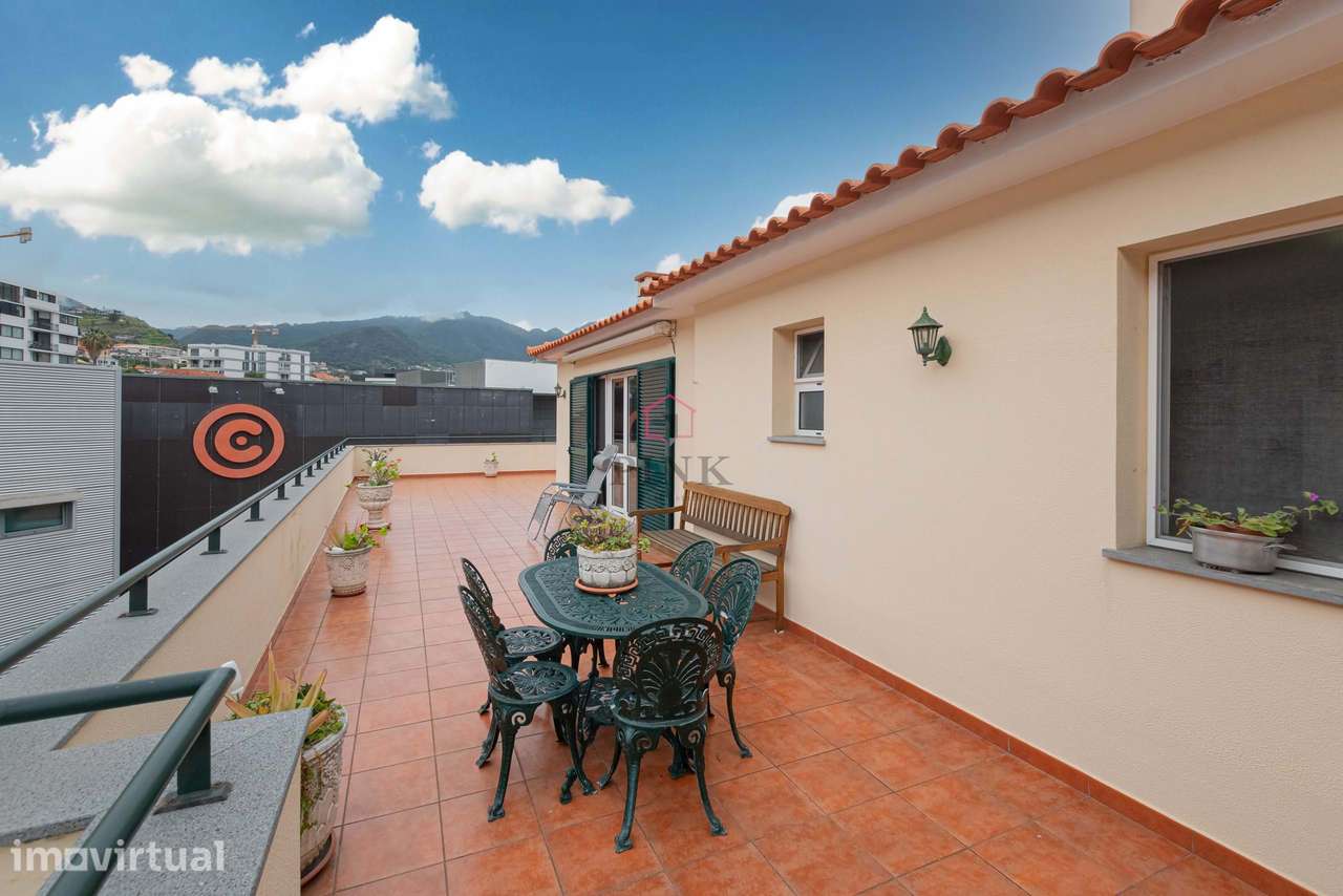 Penthouse T2 Pronto a Habitar no Coração de Machico - Grande imagem: 4/29