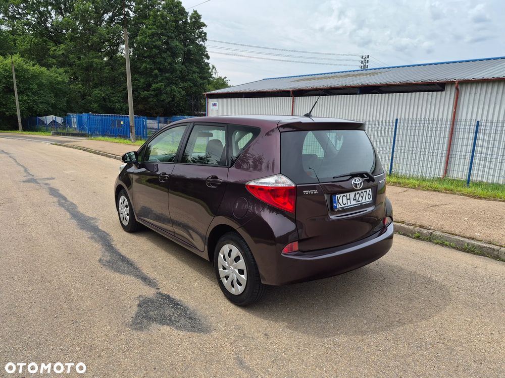 Toyota Verso S 1.33 VVT-i Club - 4