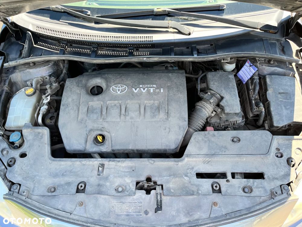 Toyota Corolla 1.6 VVT-i Luna - 16