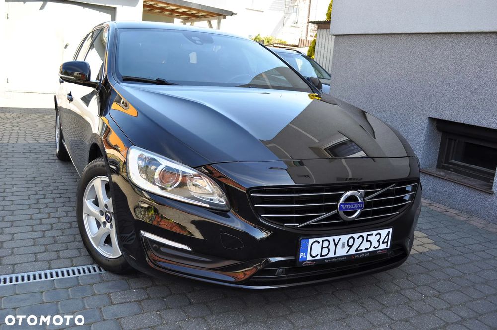 Volvo V60 D3 Geartronic Momentum - 4