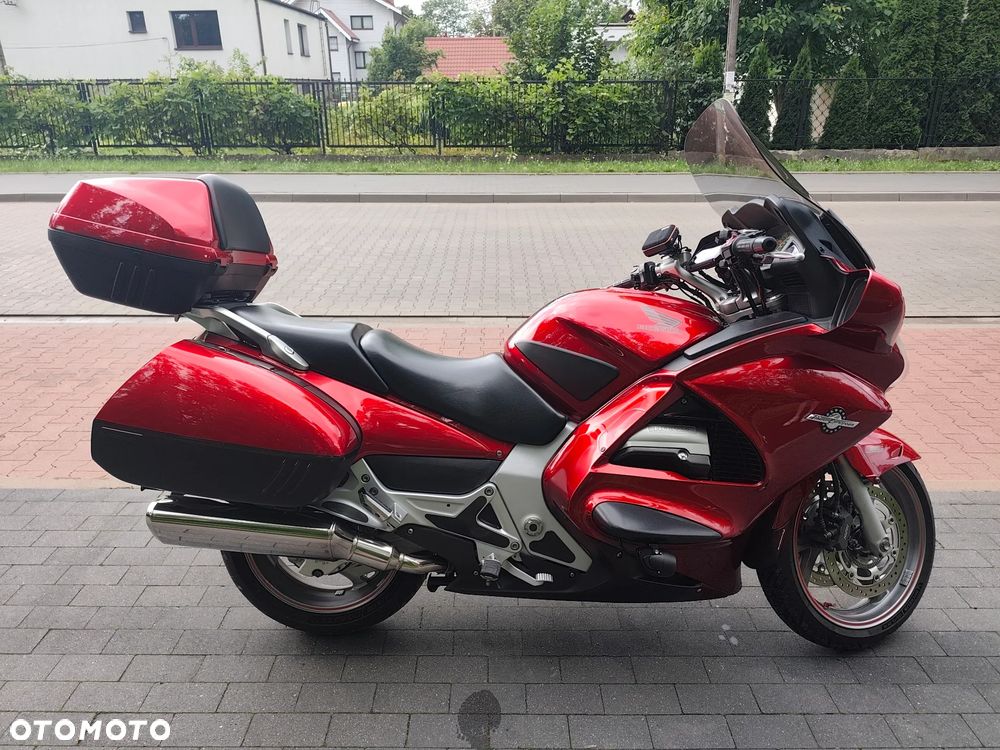 Honda ST - 3