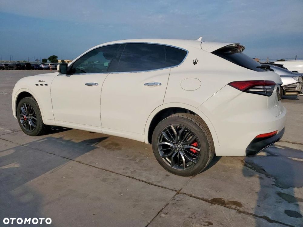 Maserati Levante - 2