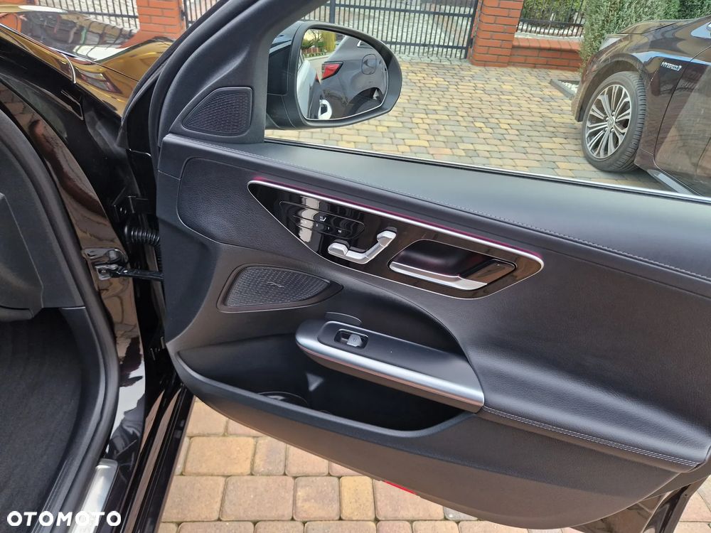Mercedes-Benz Klasa C 220 d 9G-TRONIC Avantgarde - 27