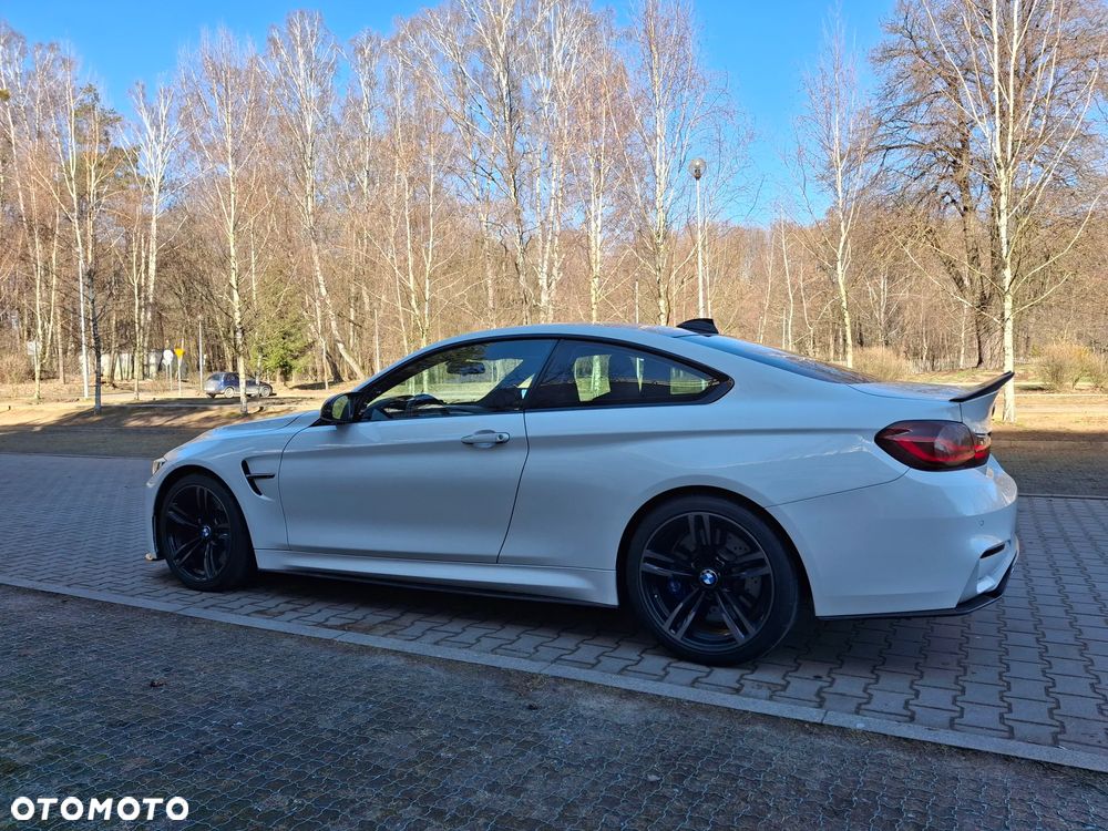 BMW M4 - 14