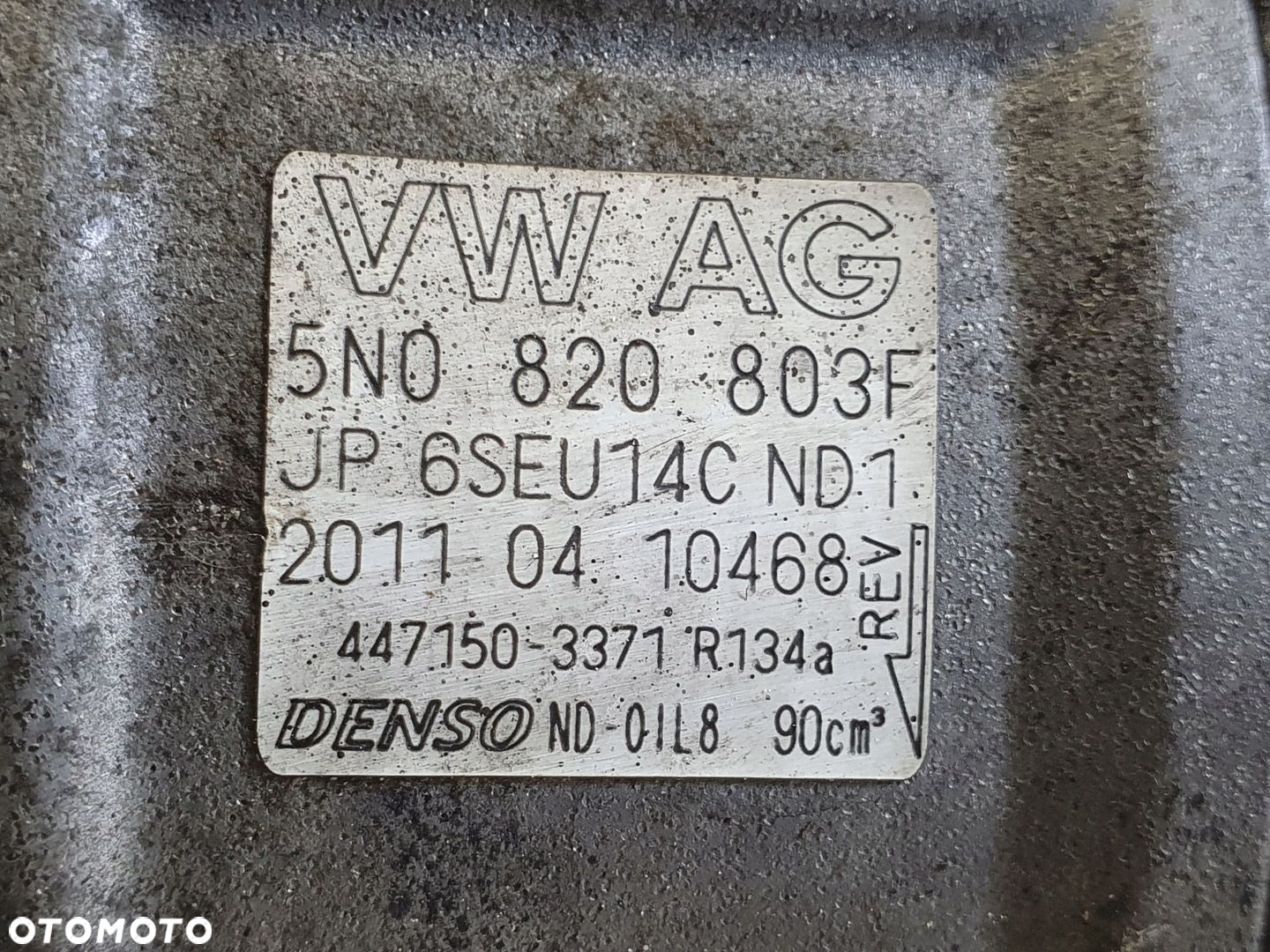 Audi A3 II 8P 1.6 TDI SPRĘŻARKA KLIMATYZACJI pompa 5N0820803F - 2