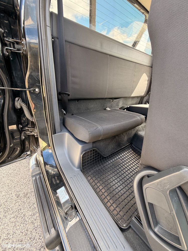 Ford Ranger XLT - 38