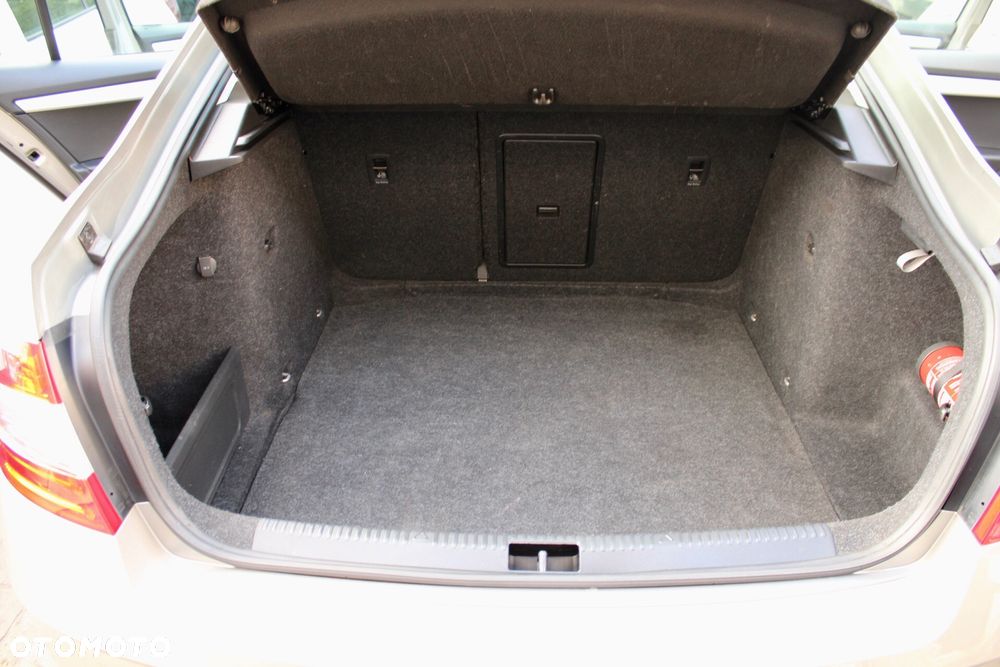 Skoda Octavia 1.6 TDI Business - 11