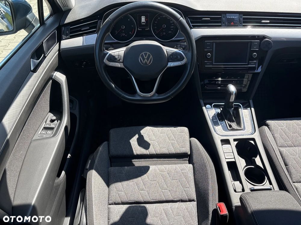 Volkswagen Passat 2.0 TDI EVO Business DSG - 21