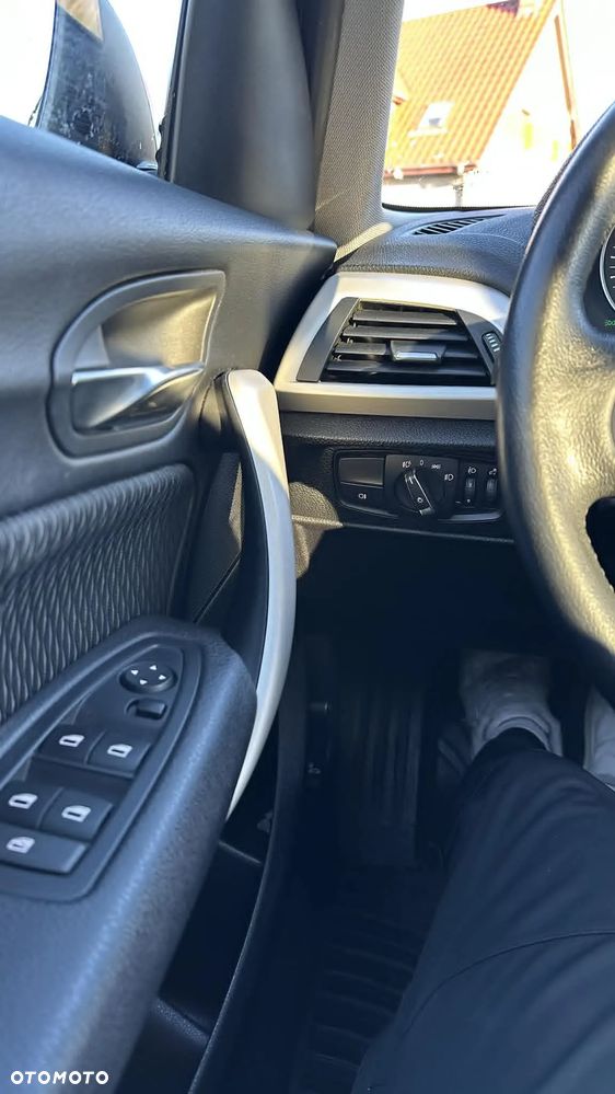 BMW Seria 1 114d - 9