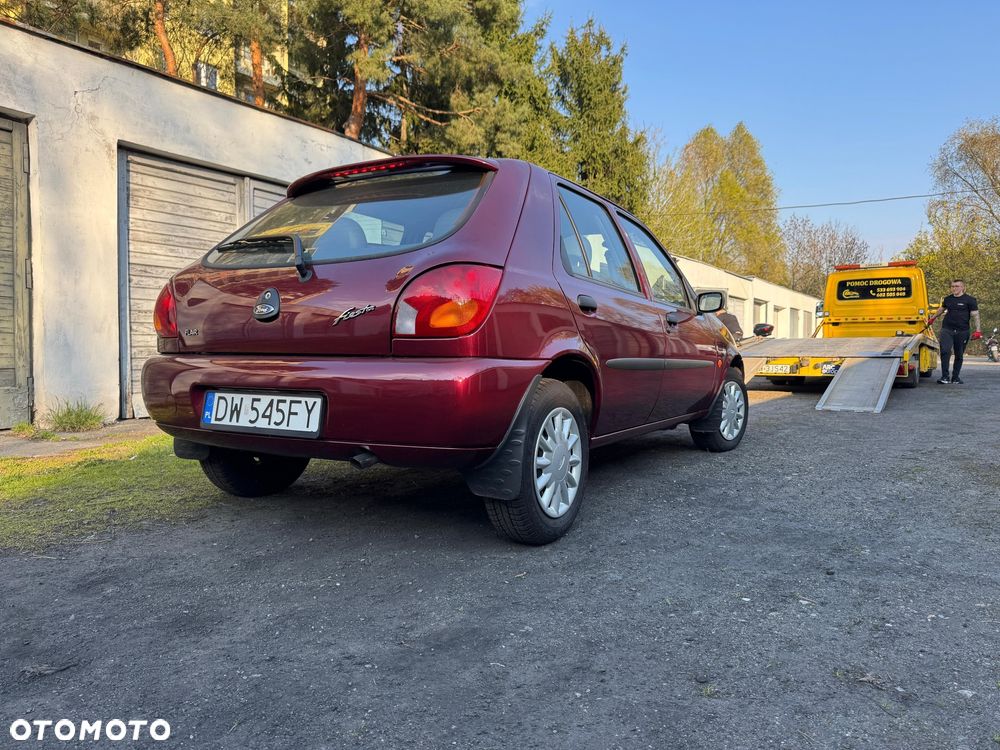 Ford Fiesta 1.3 Flair - 36