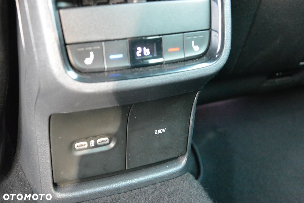 Skoda Octavia 2.0 TSI GPF RS 245 DSG - 37