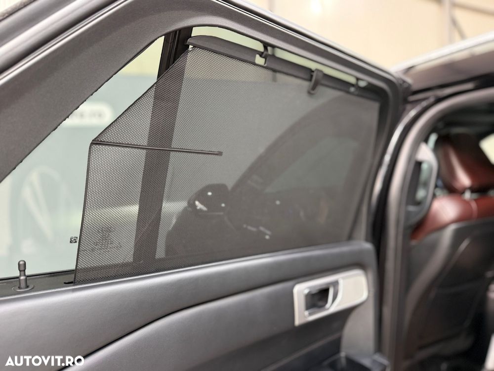 Ford Explorer 3.0 PHEV Platinum - 22