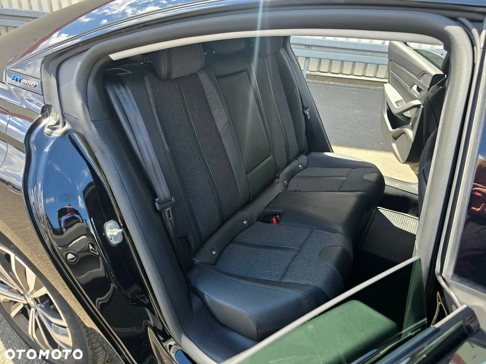 Peugeot 508 1.6 PureTech HYbrid PHEV Allure S&S EAT8 - 17