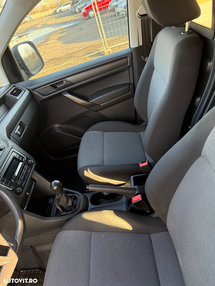 Volkswagen Caddy Maxi 2.0 TDI 90 kW - 13