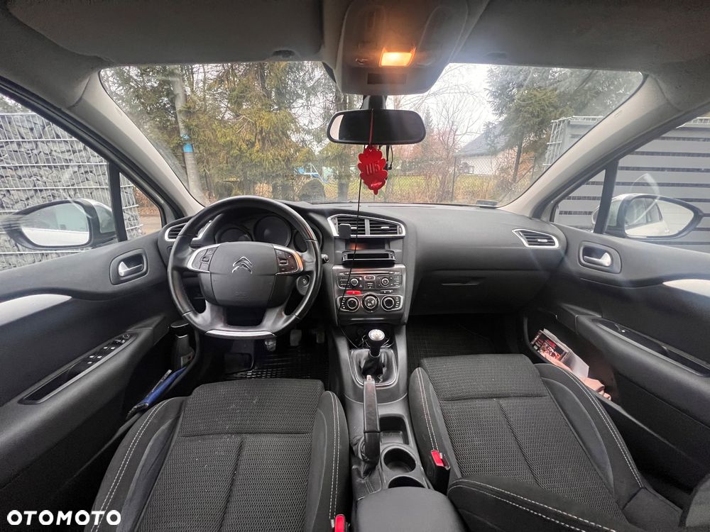 Citroën C4 1.6 HDi Attraction - 6