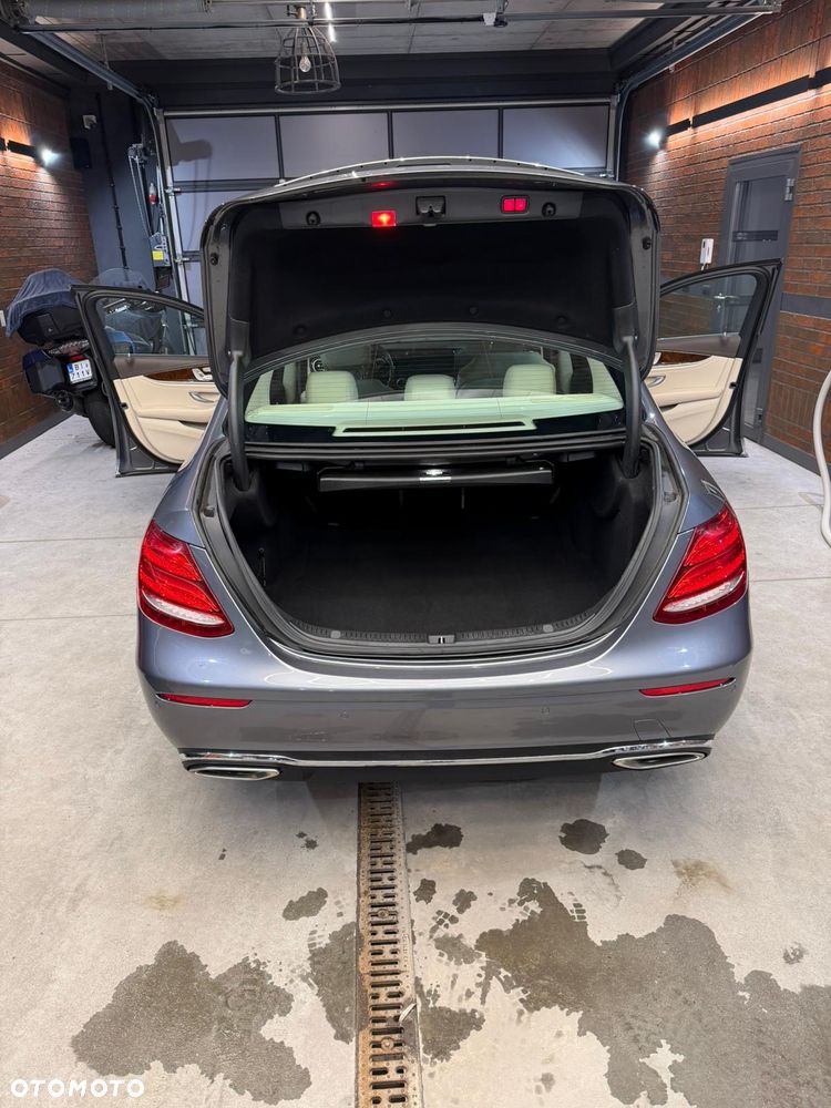 Mercedes-Benz Klasa E - 13