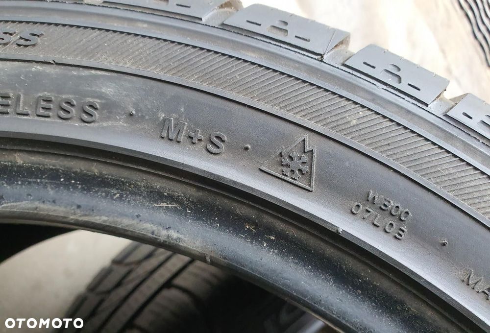 OPONY HANKOOK ICEBEAR W300 225/45/R17 5MM 2SZT - 4