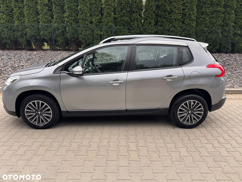 Peugeot 2008 1.2 VTi/Pure Tech Active - 3