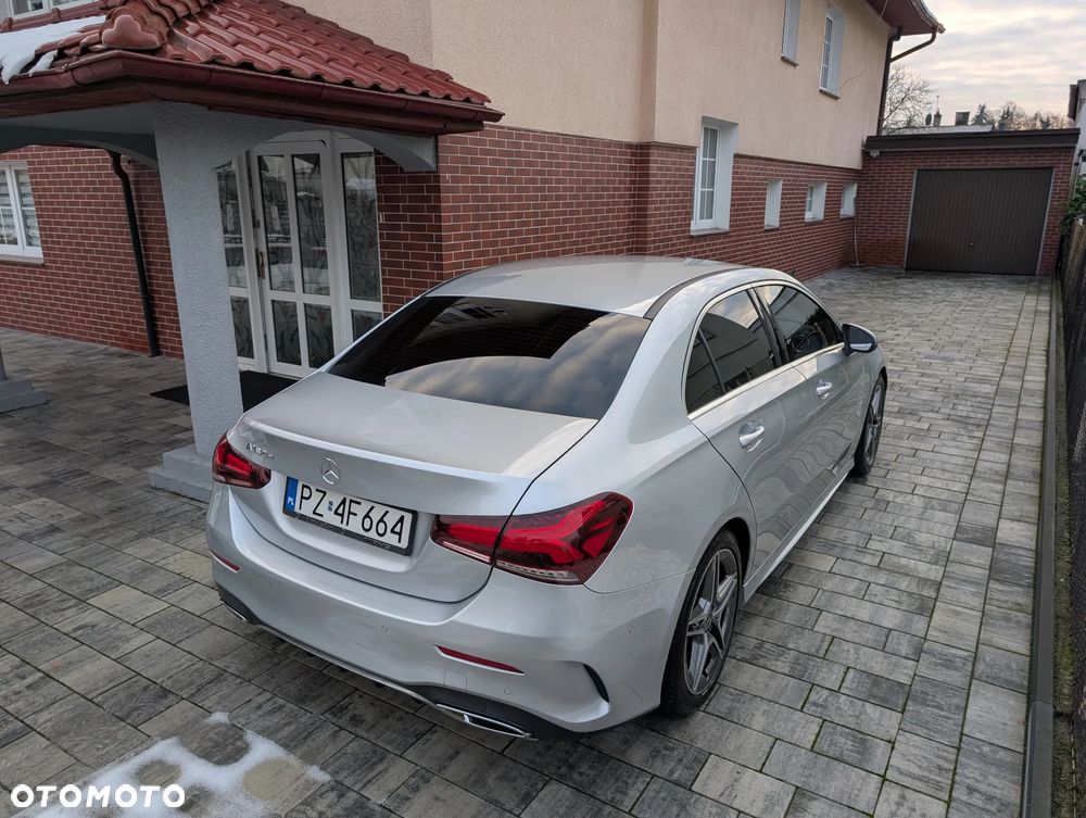 Mercedes-Benz Klasa A 180 d 7G-DCT - 11