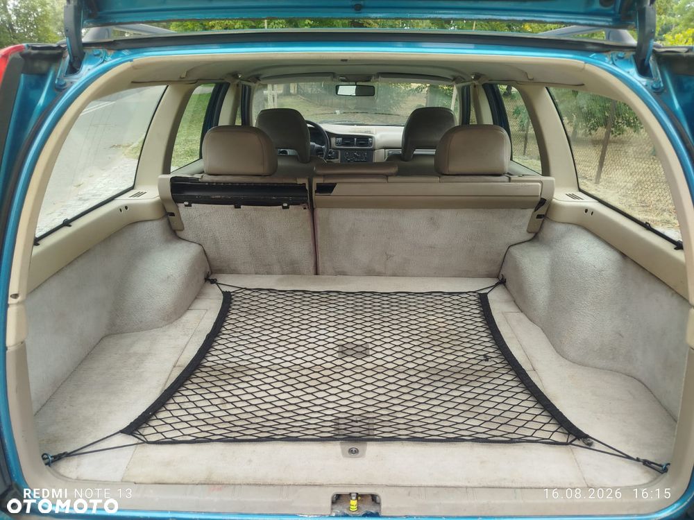 Volvo V70 - 8