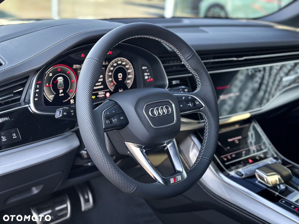 Audi Q8 - 19