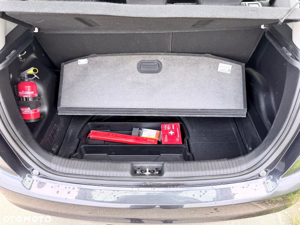 Kia Venga 1.4 L - 17