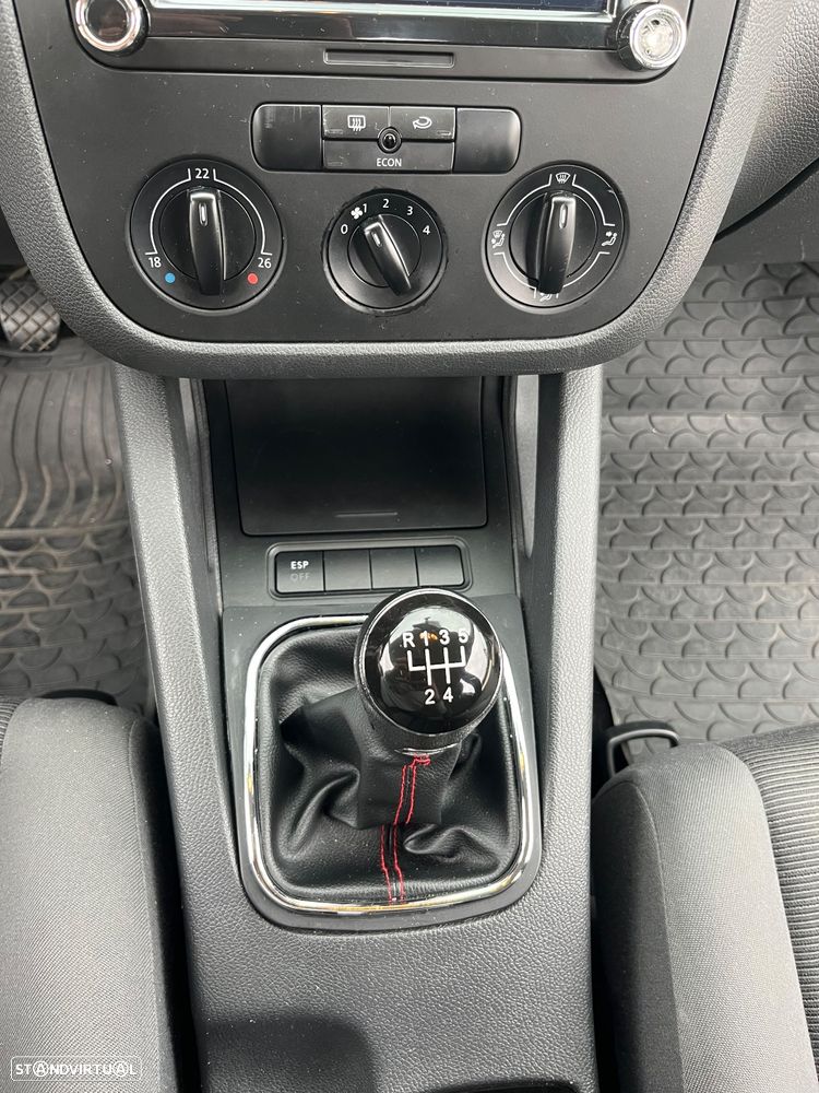 VW Golf 1.9 TDi Confortline - 19