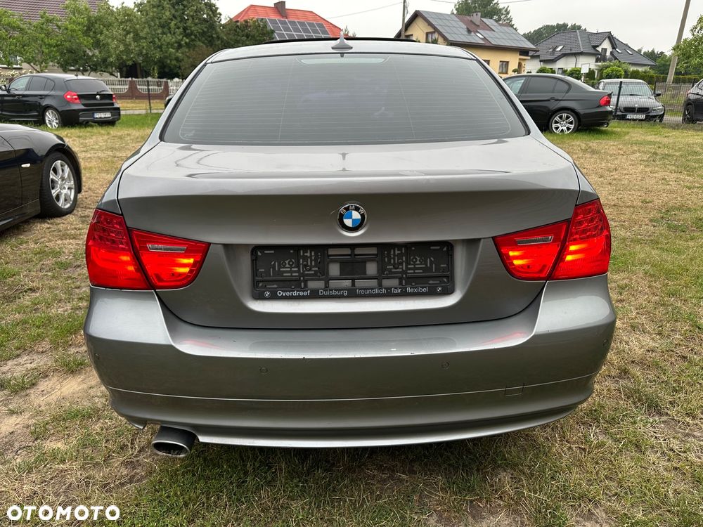 BMW Seria 3 320d DPF - 9