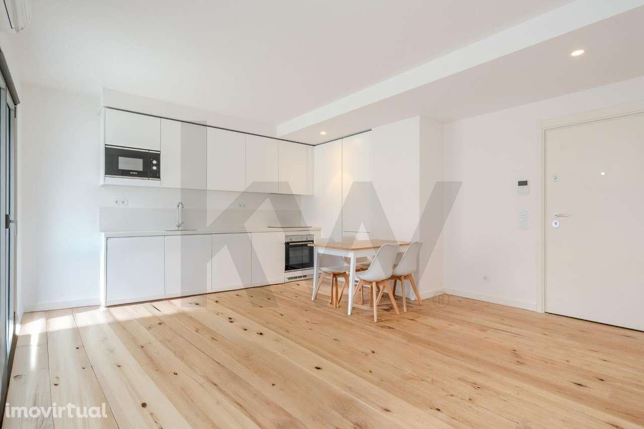 T1 Exclusivo no Dafundo (Edifício Turquesa) - Disponível para Arrendam - Grande imagem: 2/34