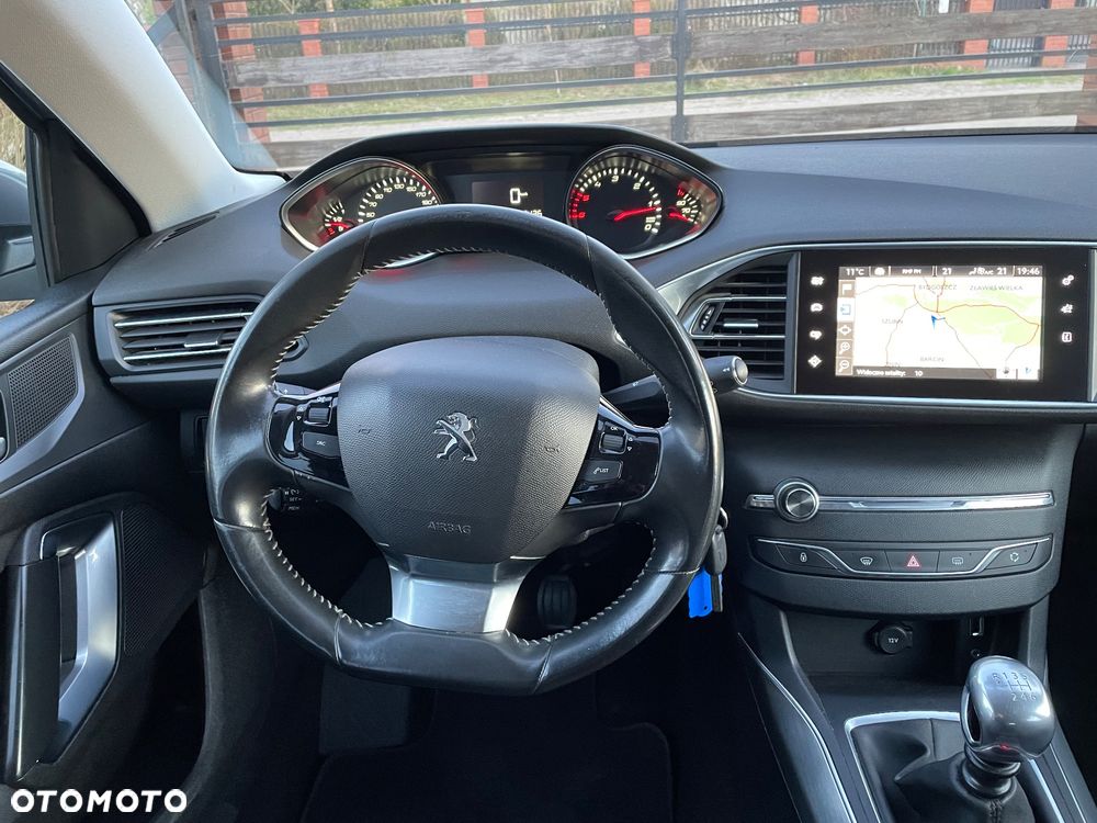 Peugeot 308 BlueHDi 150 Stop & Start Business-Line - 11