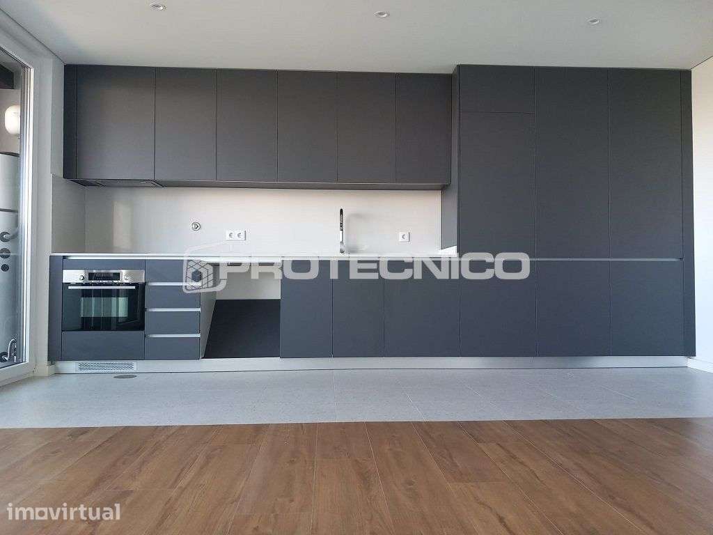 Apartamento T2 junto ao Glicínias – Aveiro - Grande imagem: 2/21