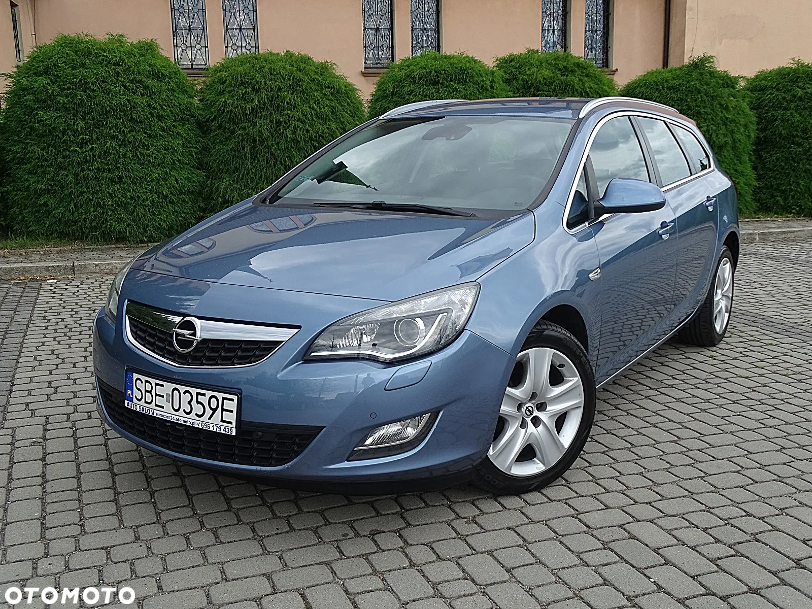 Opel Astra IV 1.4 T Cosmo - 14
