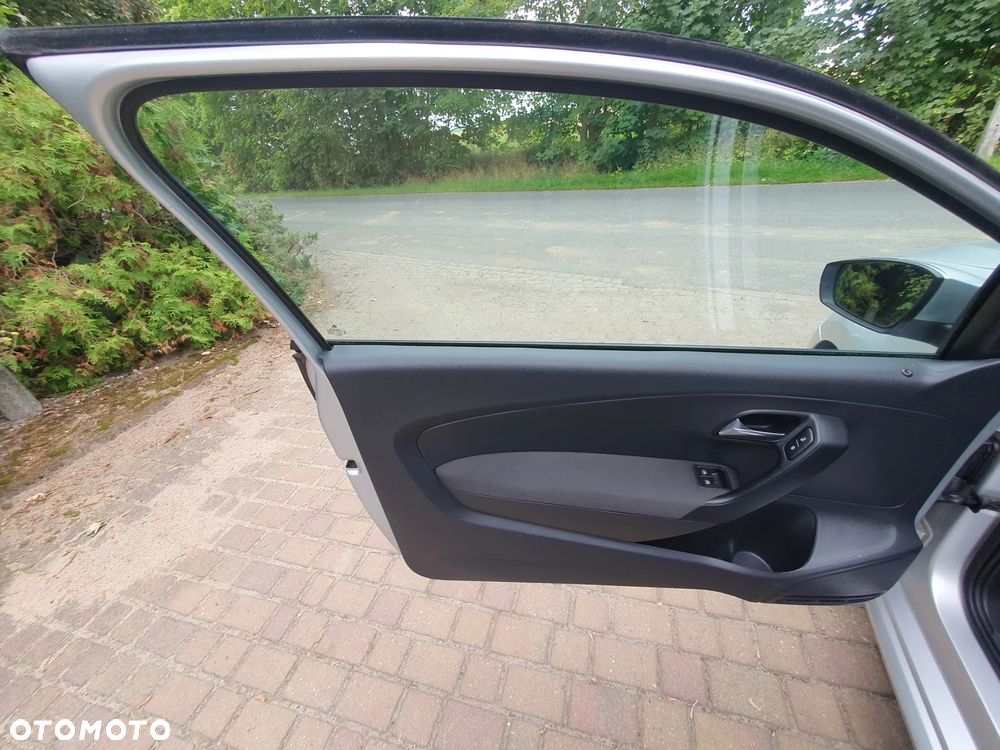Volkswagen Polo 1.2 Comfortline - 9